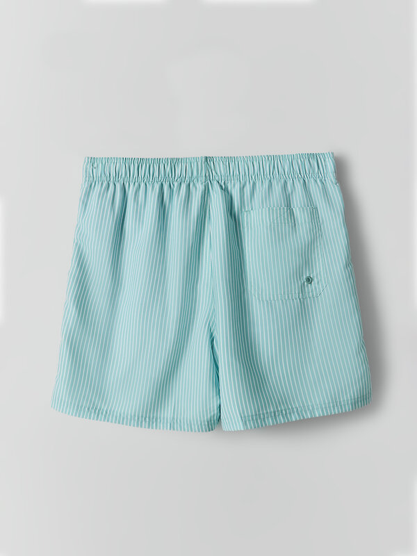 MARK FORMELLE Шорты 591613 701010 белая полоска на шалфее