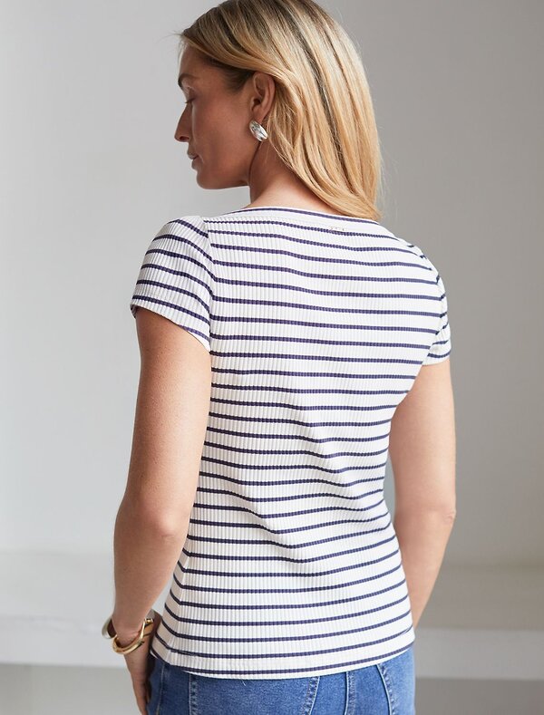 VILATTE Футболка 591690 D49.099 молочный-т.синий полоса