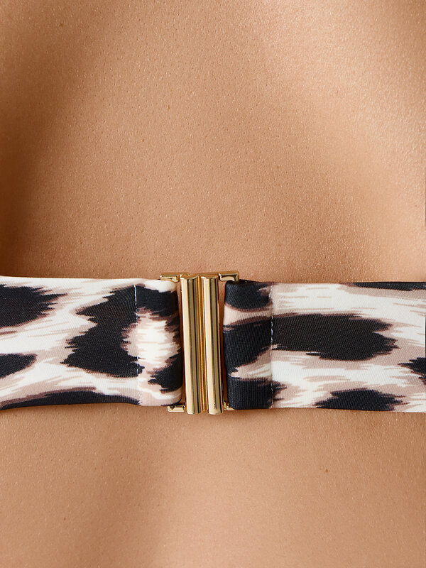 MARK FORMELLE Бюстгальтер купальный 591900 732218 леопард на молочном