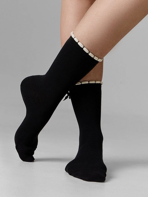 MARK FORMELLE Женские носки 591961 273K-3566 черный