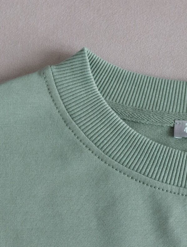 VILATTE Футболка 591972 D49.169 св.оливковый_vintage