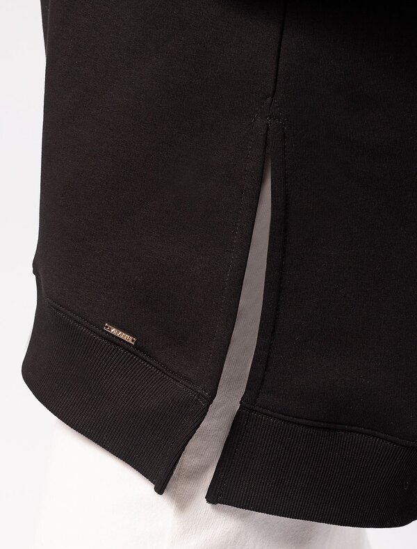 VILATTE Джемпер 592001 D49.964 черный