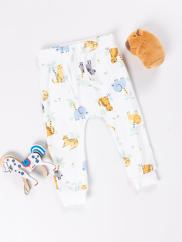 MARK FORMELLE Комплект 592222 89409 белый +джунгли на белом