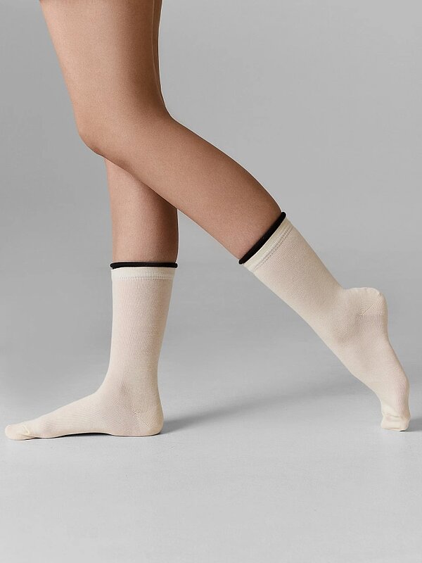 MARK FORMELLE Женские носки 592240 245K-3509 молочный