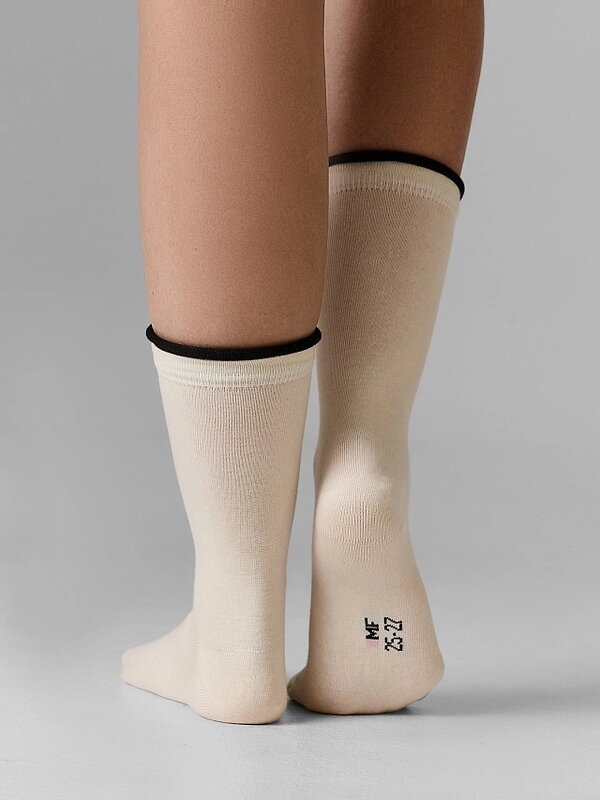 MARK FORMELLE Женские носки 592240 245K-3509 молочный