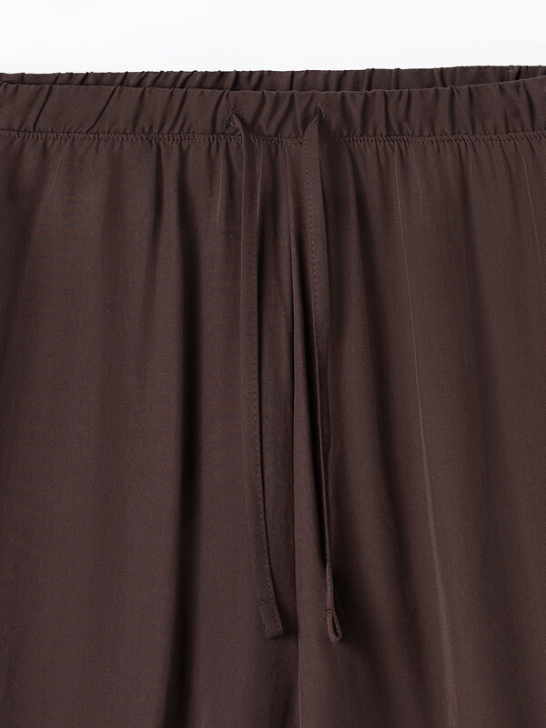 MARK FORMELLE Шорты 592294 132341-1 кофейное зерно