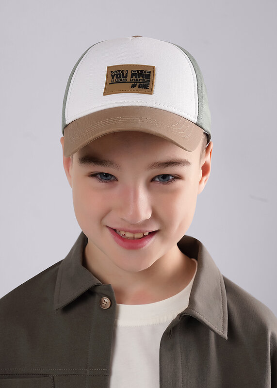 CLEVER Кепка 592309 112 х/б молочный/св.зелёный