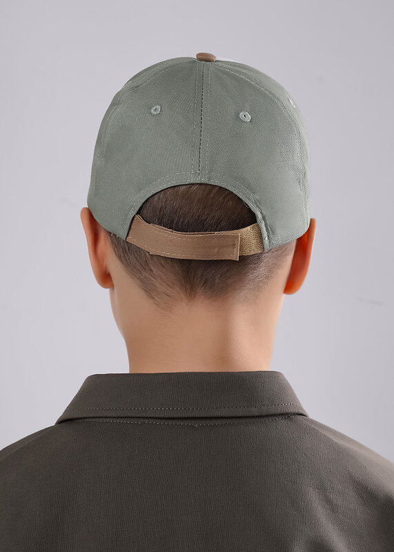 CLEVER Кепка 592309 112 х/б молочный/св.зелёный