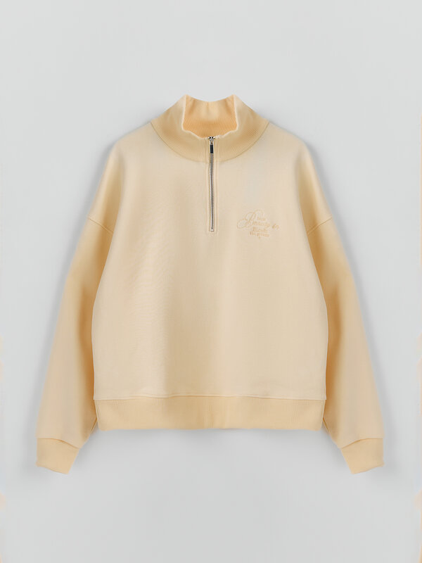 MARK FORMELLE Толстовка 592611 122948 ваниль