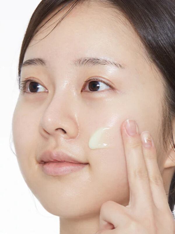 VT Cosmetics Антивозрастная бустер-сыворотка для лица с микроиглами и ретинолом / Reti-A Reedle Shot 100, 50 мл 592902 28318 