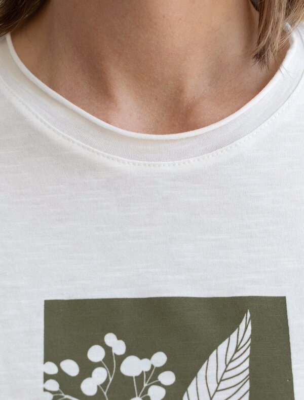 VILATTE Футболка 592994 D49.163 молочный_ветка