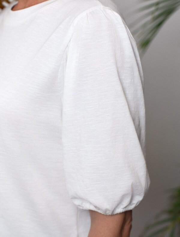 VILATTE Футболка 593003 D49.164 молочный