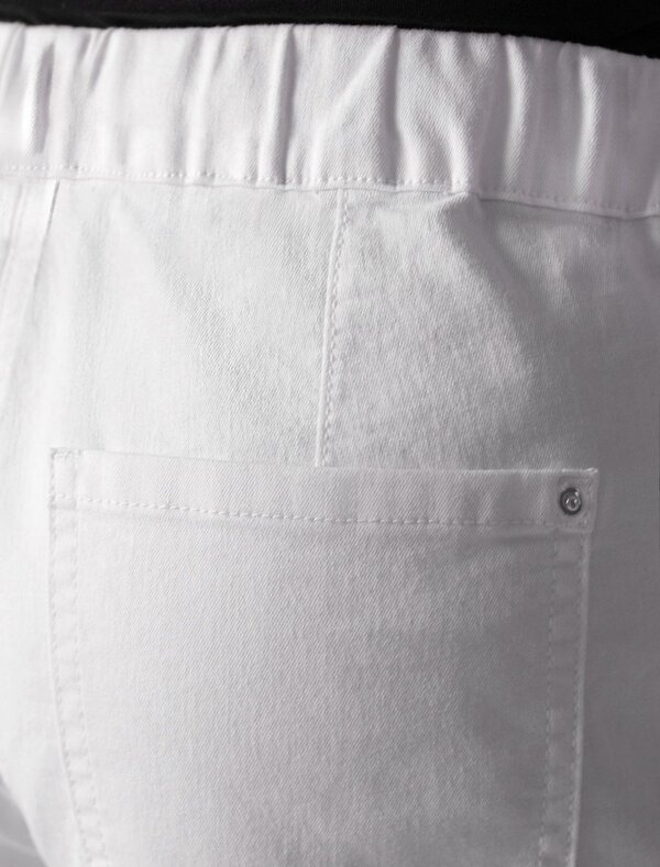 VILATTE Джинсы 593008 D54.316 белый