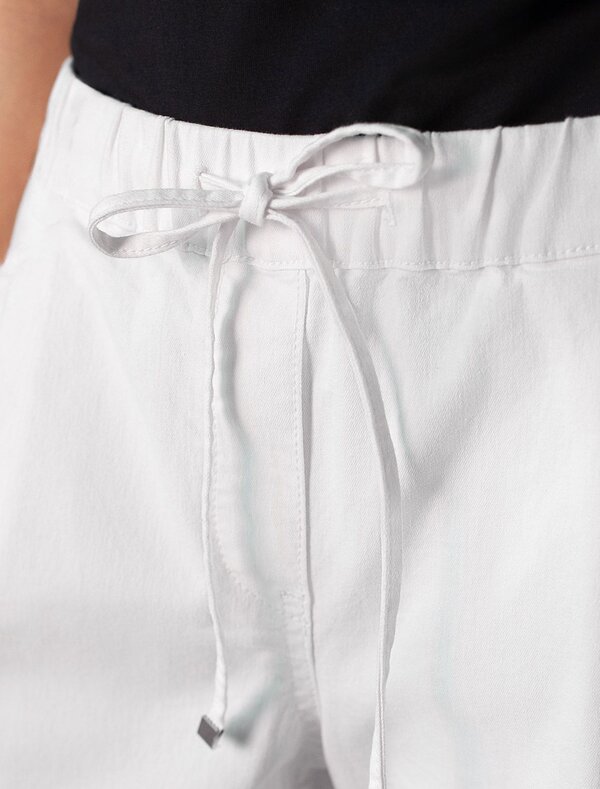 VILATTE Джинсы 593008 D54.316 белый