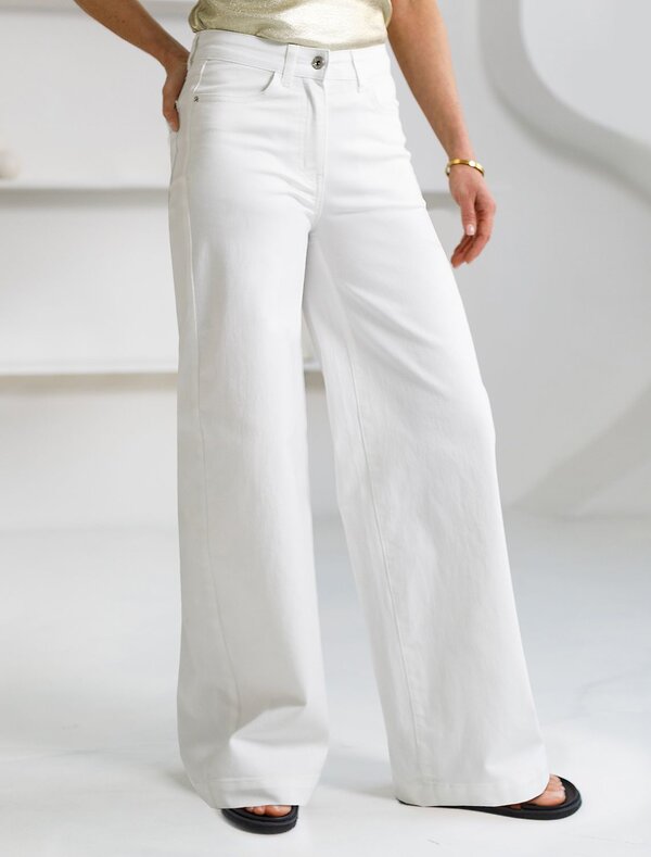 VILATTE Джинсы 593009 D54.317 белый