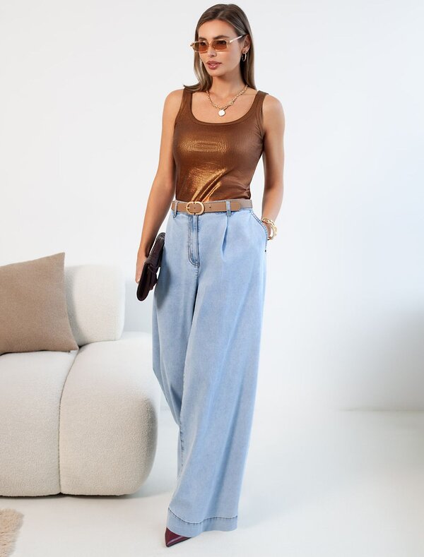 VILATTE Джинсы 593012 D54.318 светло-голубой