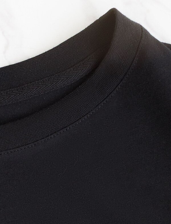 VILATTE Футболка 595025 D49.094 черный_fashion