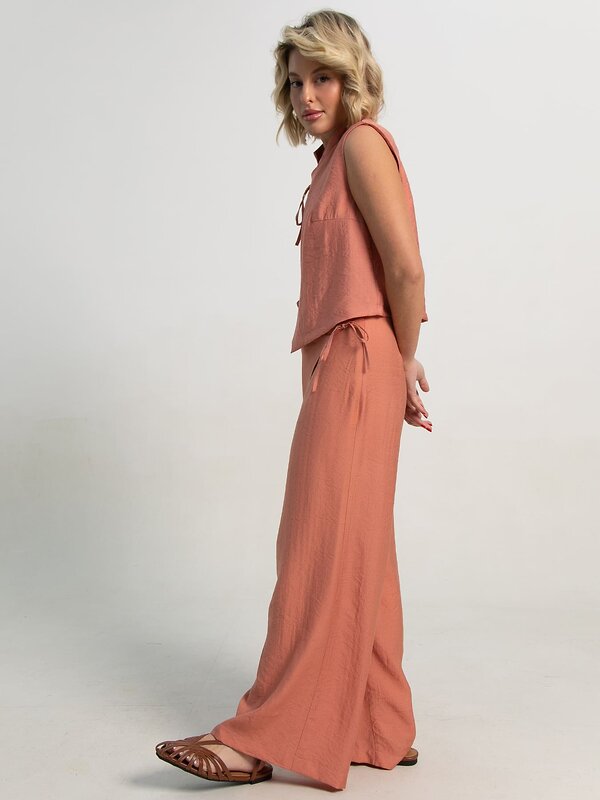 LT Collection Костюм 597783 К15974-10М Коралл