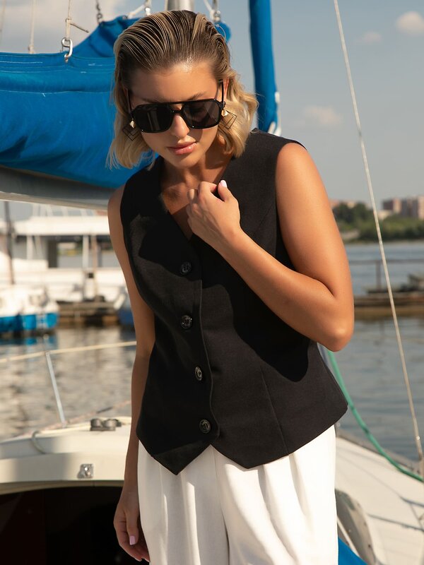 LT Collection Жилет 598043 Б15882-53М Черный