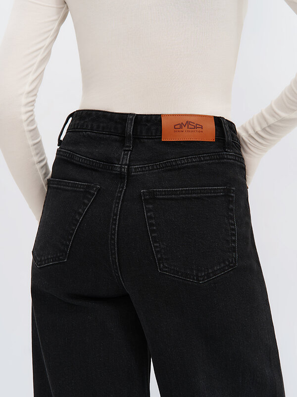 Omsa Джинсы 605031 OmD 1500 WIDE LEG Джинсы жен. Nero (Черный)