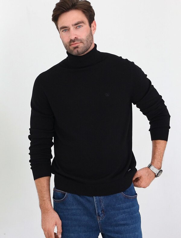 VILATTE Свитер 606086 U34.002 черный