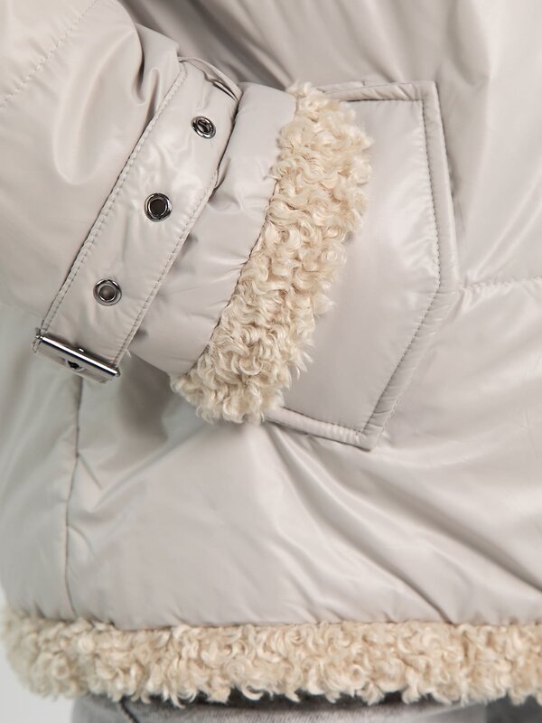 LT Collection Куртка 606901 Б16358-4М бежевая