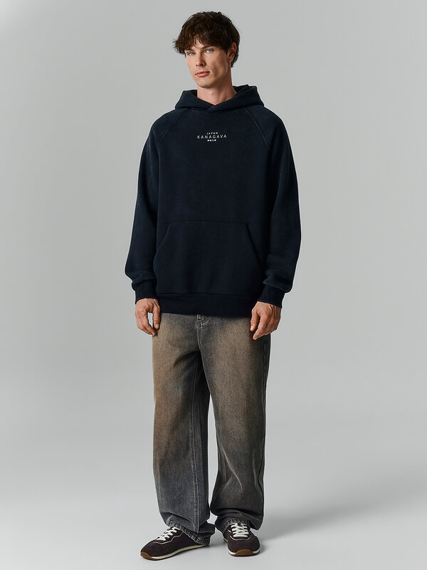 MARK FORMELLE Худи 606919 121825 ACID WASH черный +печать