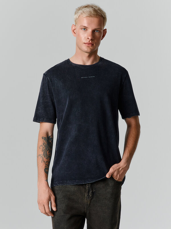 MARK FORMELLE Футболка 609565 111931 ACID WASH черный +печать