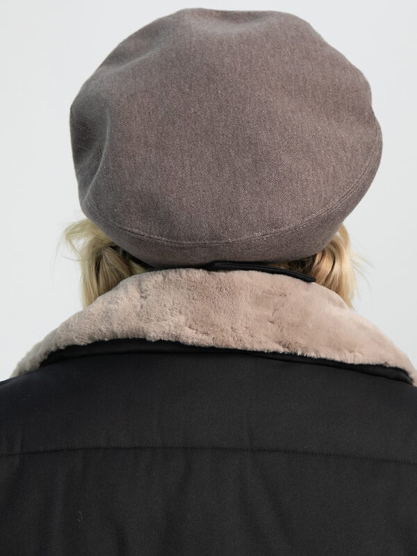 LT Collection Берет 611242 БН02-23М Коричневый