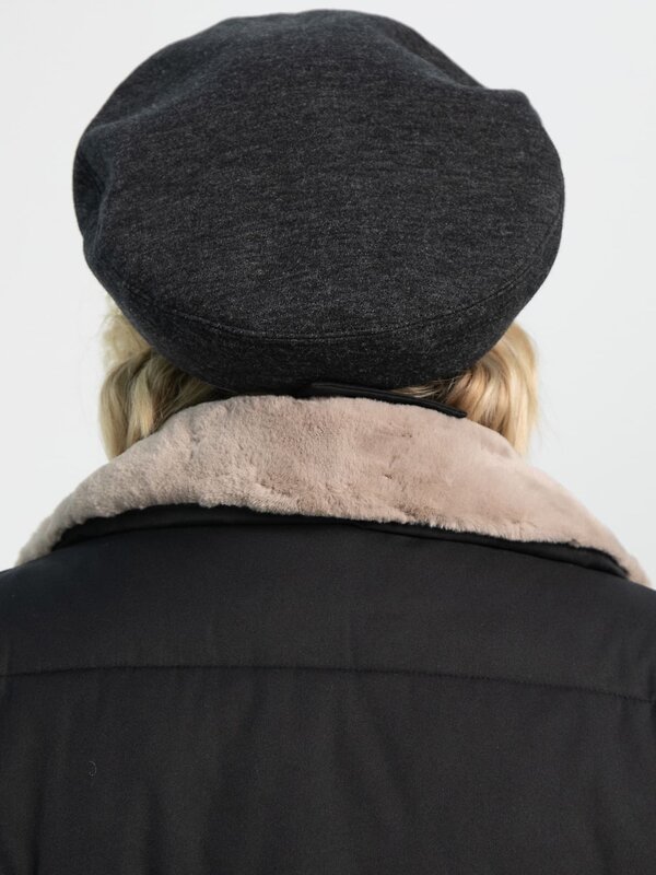 LT Collection Берет 611245 БН04-23М Черный