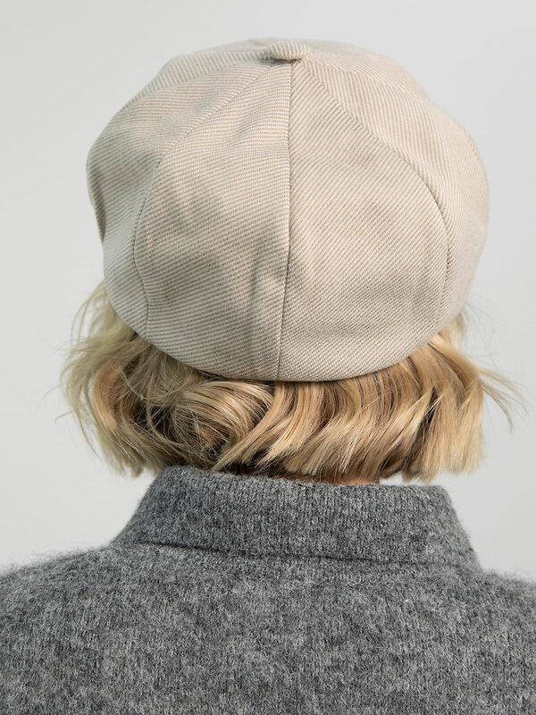 LT Collection Шапка 612656 КШ07-23М Бежевый