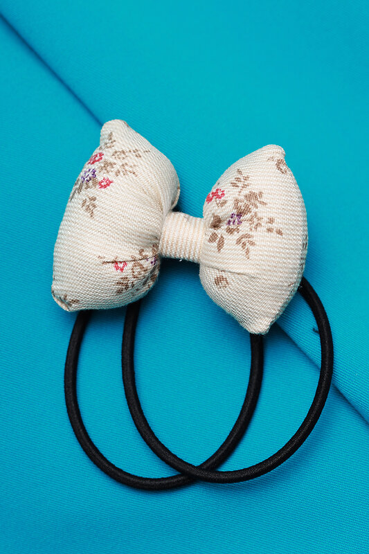 FASHION JEWELRY Резинка для волос 123194 FJ-88 Бежевый
